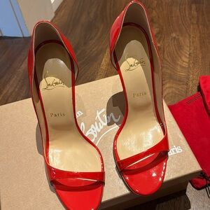 Brand red new Christian louboutin heels!